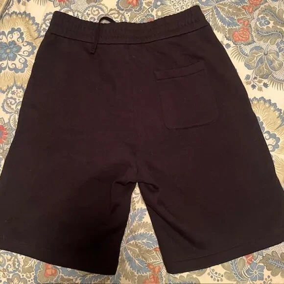 NWT Versace Fleece Black Sweatpants Shorts Embroidered Gold Logo Size L - Picture 2 of 5